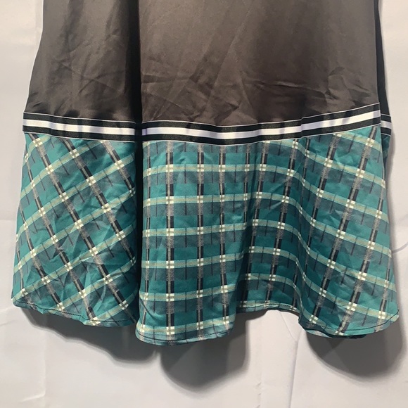 Plaid A-line skirt - Picture 3 of 4